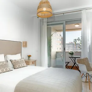https://precioso-apartamento-en-maria-zambrano.1costadelsol.com